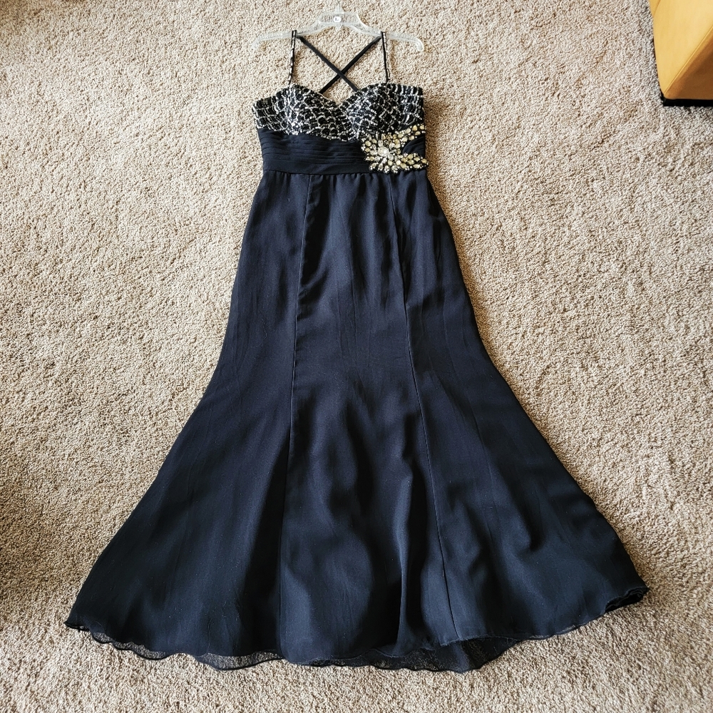 Black formal gown - wedding prom grad graduation special event dreas